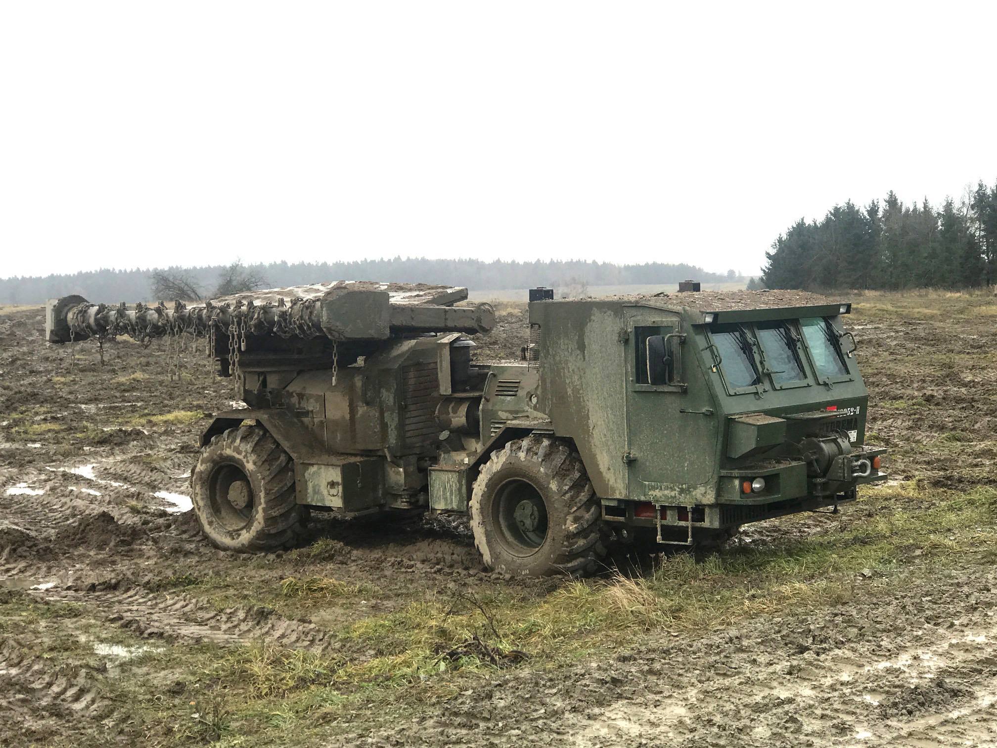 23916615 1550409445045509 2842989548208158135 O2